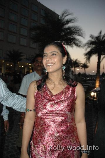 kajol-100.jpg